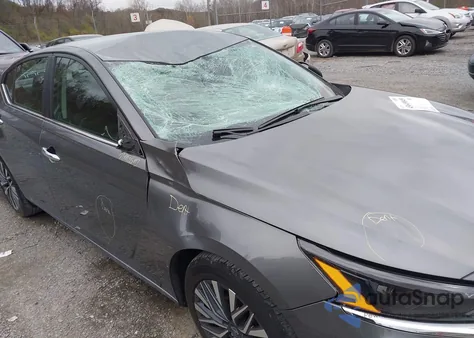 2025 Nissan Altima Sv Fwd z USA, uszkodzony, nr VIN 1N4BL4DV4SN382333